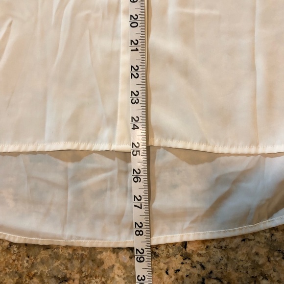 Chico’s Ivory Cream Blouse Button Front Pocket - Picture 9 of 10